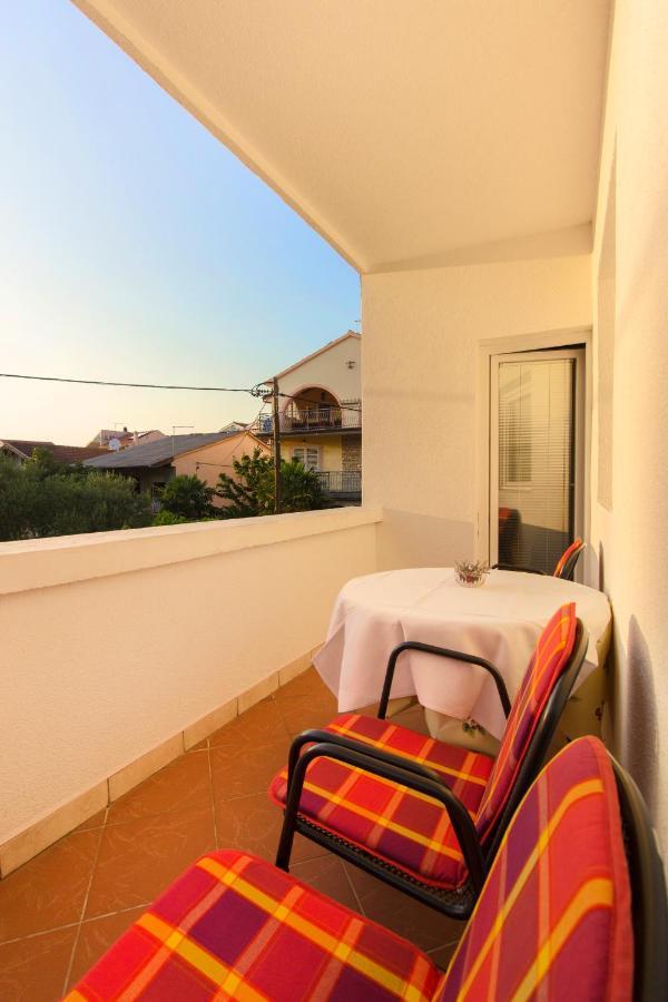 Apartmani Mariva Vodice Luaran gambar