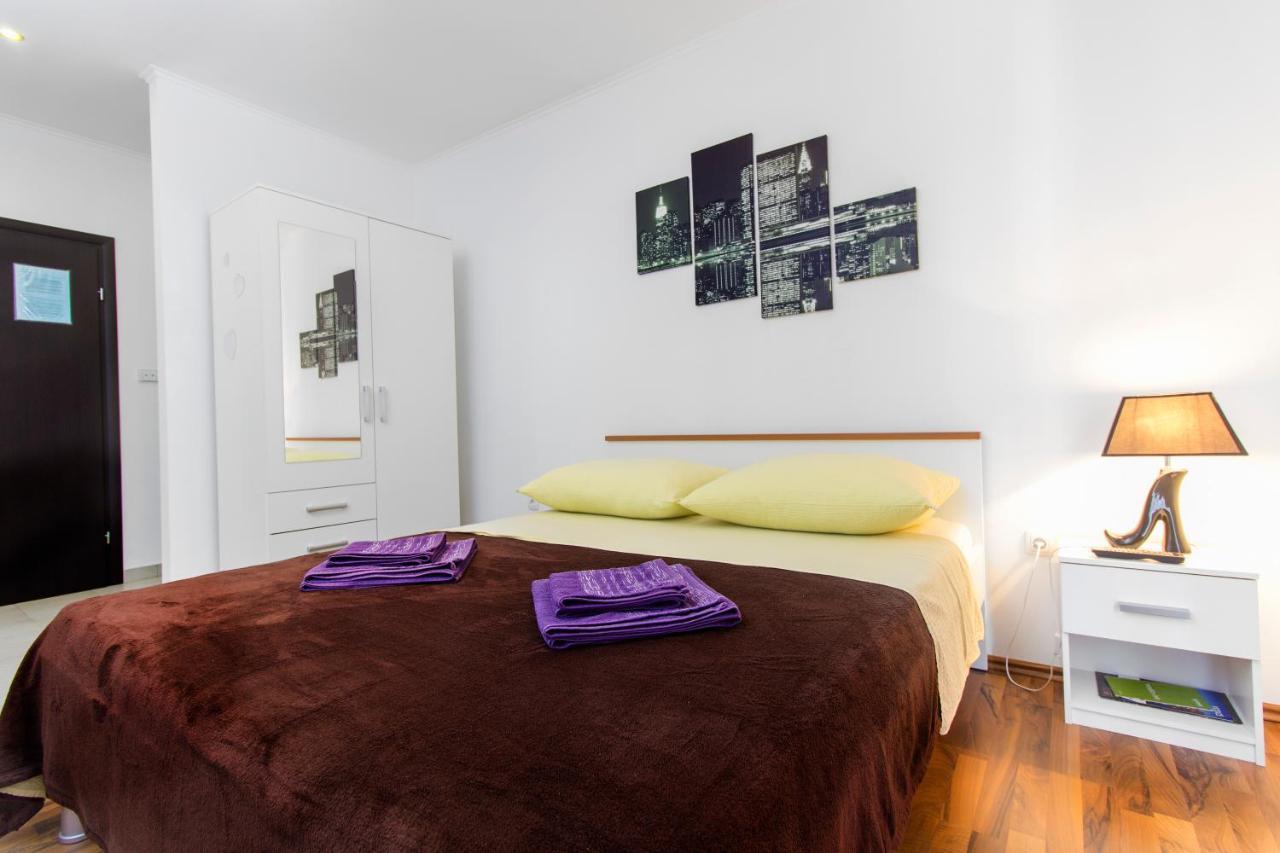 Apartmani Mariva Vodice Luaran gambar