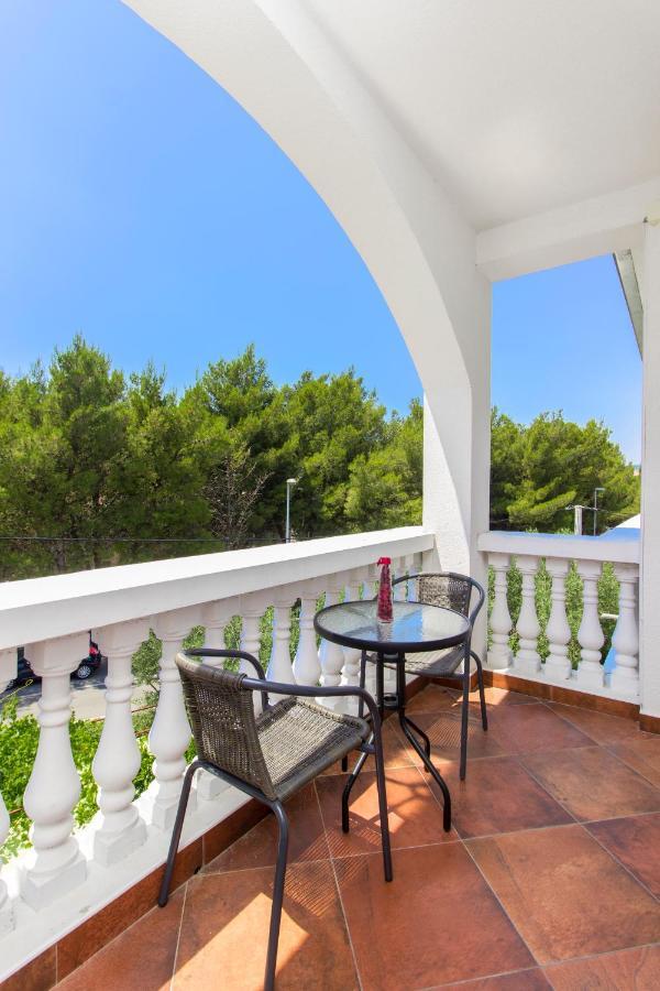 Apartmani Mariva Vodice Luaran gambar