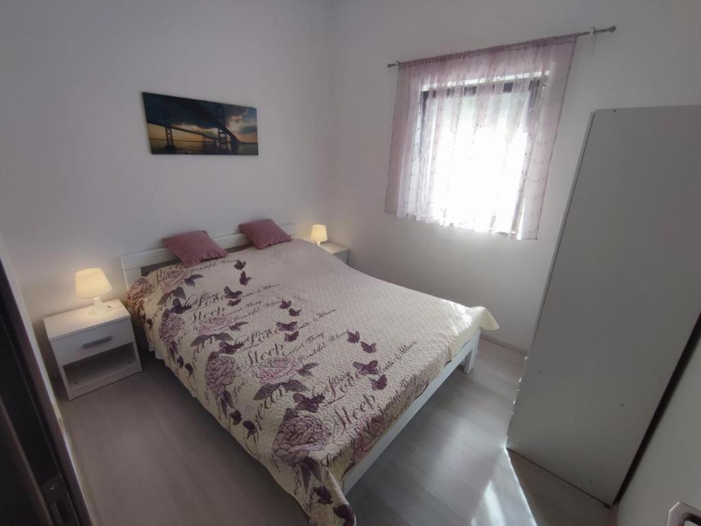Apartmani Mariva Vodice Luaran gambar